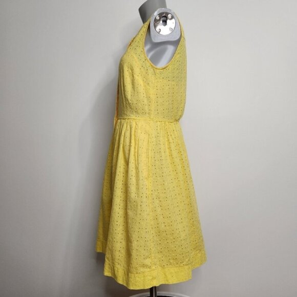 SOLD 🌟 J. Crew Yellow Eyelet Sleeveless Fit and Flair Shirtdress Size 4 - Picture 8 of 16